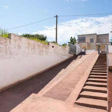 Holiday home Dimora Cavallo A 150m Da Sabbiosa Torre Santa Sabina