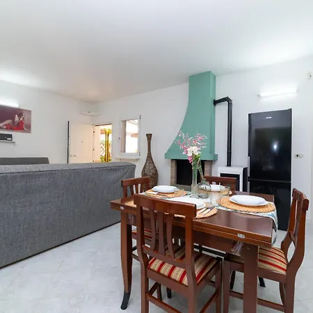 Holiday home Dimora Cavallo A 150m Da Sabbiosa