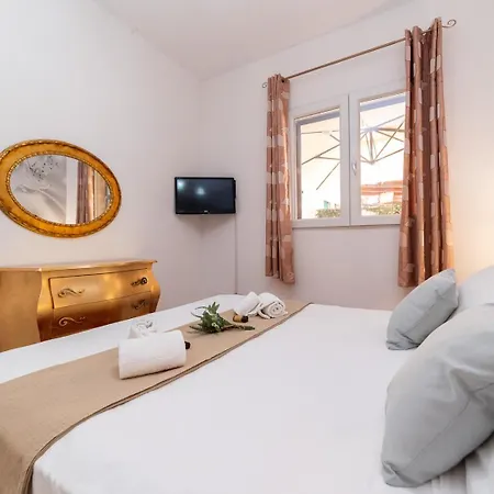 Holiday home Dimora Cavallo A 150m Da Sabbiosa Torre Santa Sabina