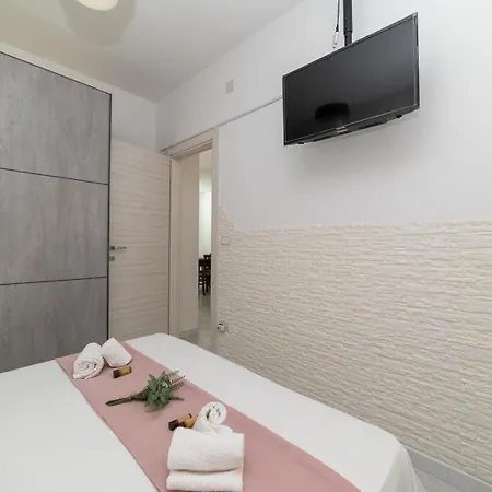 Holiday home Dimora Cavallo A 150m Da Sabbiosa Torre Santa Sabina